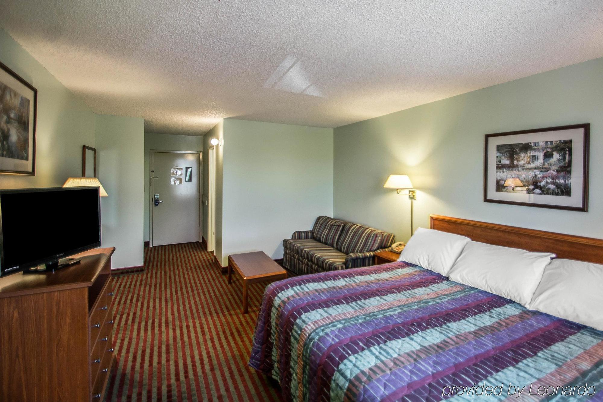 Rodeway Inn Lakeville Eksteriør bilde